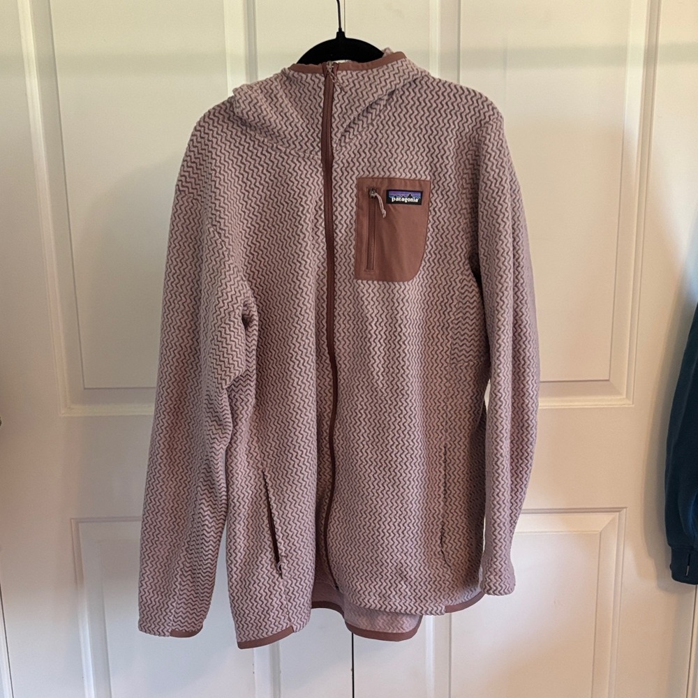 Patagonia Women's Textured Hoodie in Light Pink